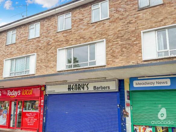 3 bed property, in Meadway Road, £230,000