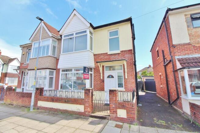 3 bed property, in Inhurst Road, £332,995