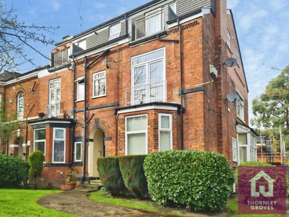 2 bed property, in Manley Road, £150,000