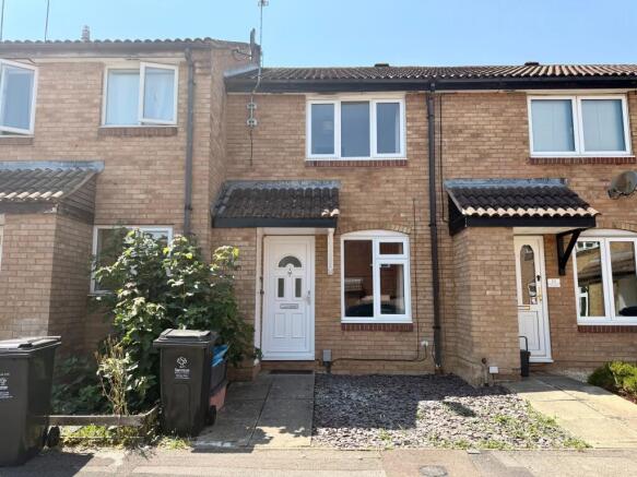 2 bed property, in Thornford Drive, £195,000