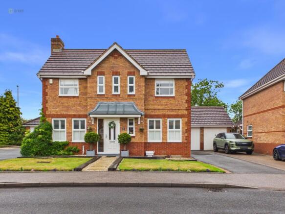 3 bed property, in Hatherden Drive, £475,000