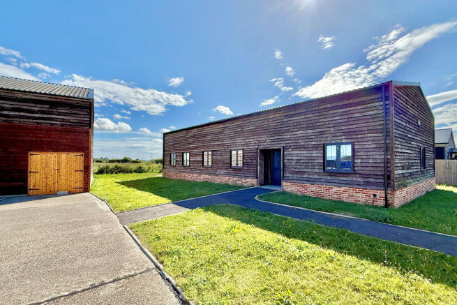 4 bed property, in School Road, £595,000