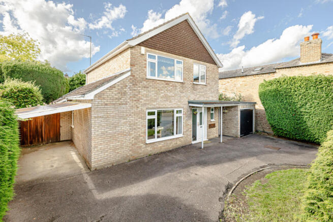 3 bed property, in Cambridge CB24, £500,000