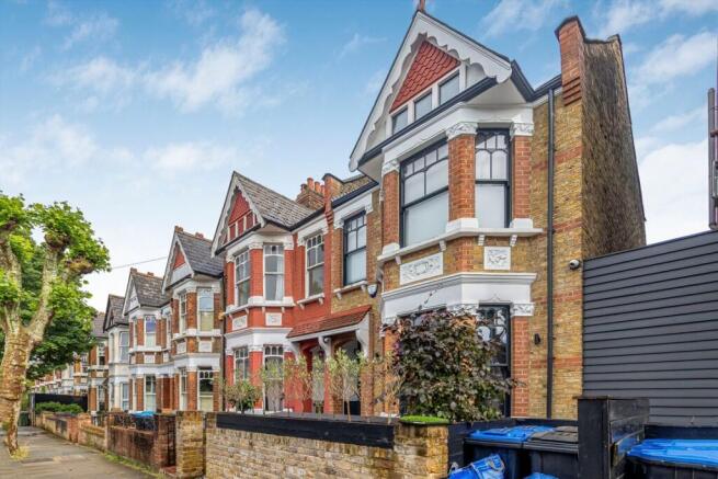 4 bed property, in Keslake Road, £1,799,950