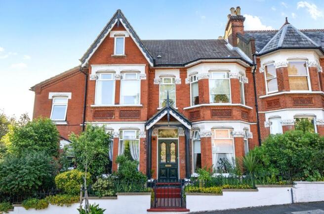 5 bed property, in Harold Road, £1,750,000