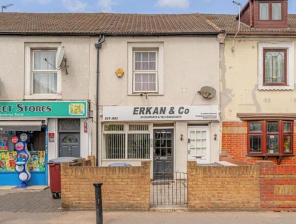 3 bed property, in 350 & 350a Baker Street, £550,000