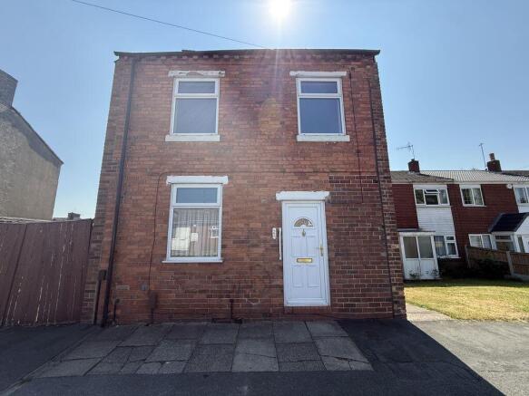 3 bed property, in Bold Street, £130,000