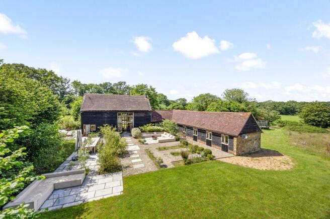 4 bed property, in Cleavers Lane, £1,400,000