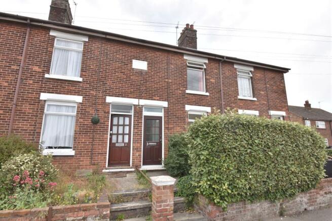 2 bed property, in 3 Wortwell Cottages, £230,000