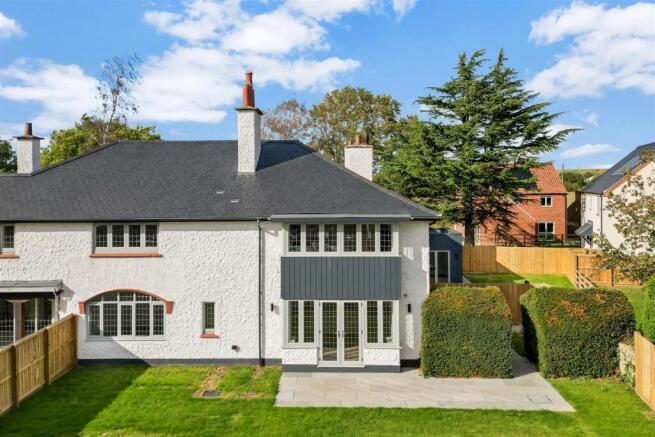 3 bed property, in Easthorpe Green, £525,000