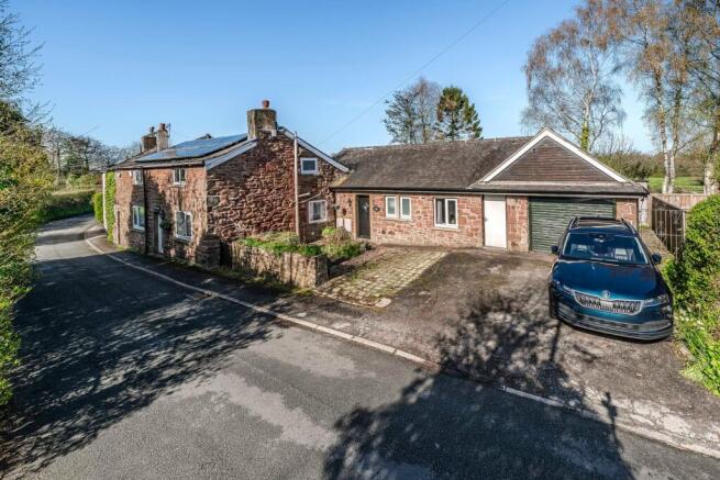 4 bed property, in Washington Lane, £549,995