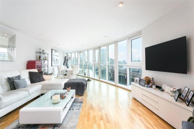 3 bed property, in Bridge House, £1,200,000