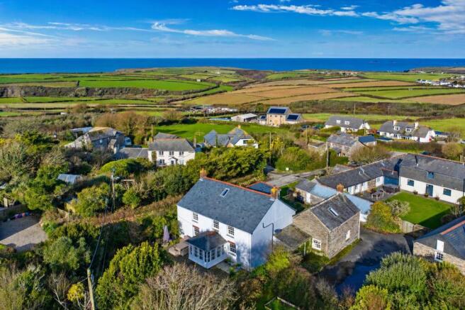 4 bed property, in Great Engollan Farm, £1,250,000