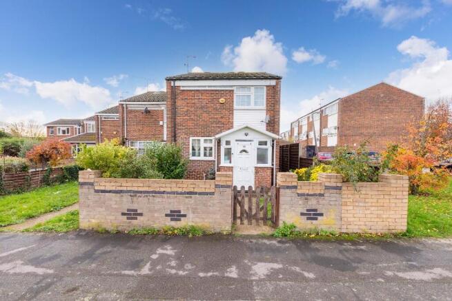 3 bed property, in High Street, £414,950