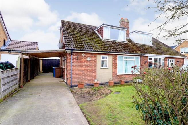 4 bed property, in 19 Fossway, £262,000