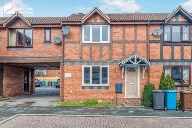 3 bed property, in Shaftesbury Avenue, £135,000