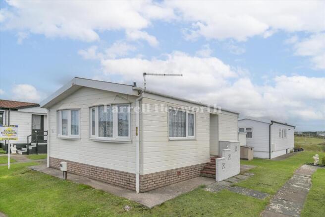 2 bed property, in West Shore Park, £84,950