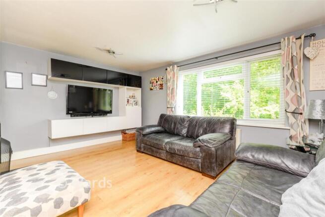 4 bed property, in Churchside, £445,000