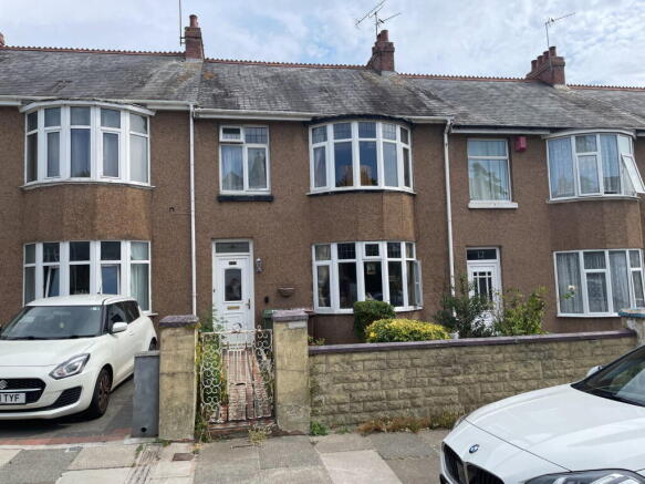 3 bed property, in St Martins Avenue, £220,000