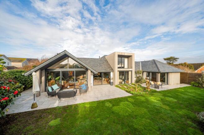 4 bed property, in Coney Six, £1,250,000