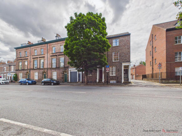 6 bed property, in Monkgate, £425,000