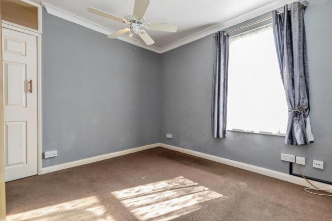 3 bed property, in Windmill Road, £230,000