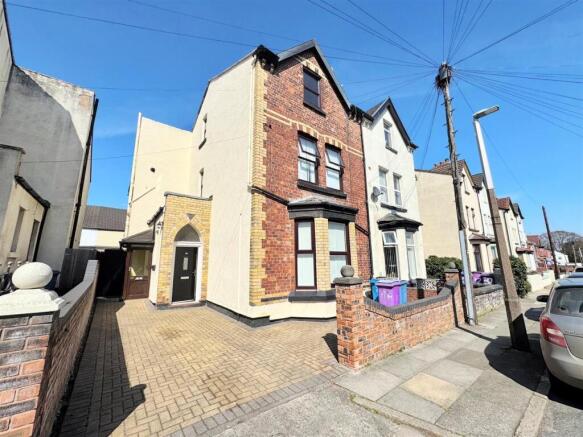 4 bed property, in Hartington Road, £240,000
