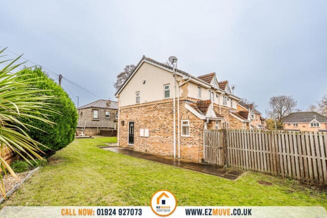 3 bed property, in Millbrook Gardens, £220,000
