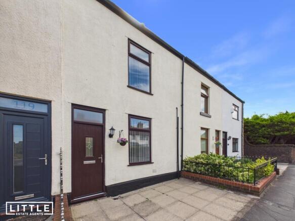 3 bed property, in Rainhill Road, £220,000