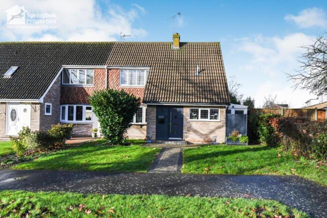 3 bed property, in Church Road, £475,000