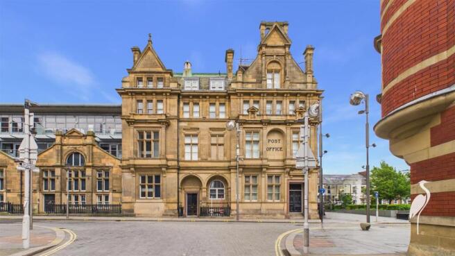 1 bed property, in The Post Office, £92,500