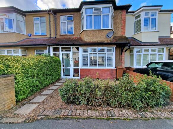 3 bed property, in Greenhill, £675,000