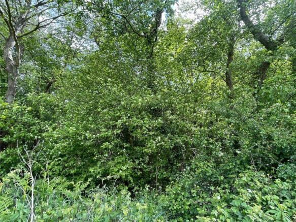 Land, in Off Station Road, £10,000