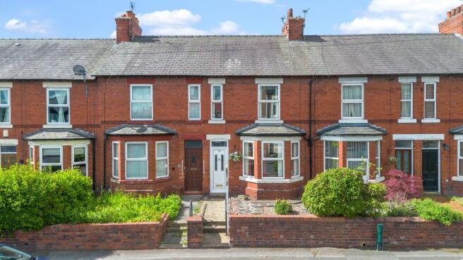 3 bed property, in Liverpool Road, £179,950