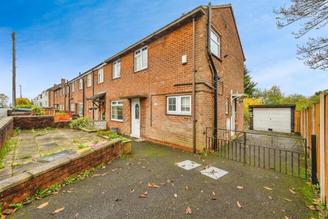 3 bed property, in Madison Avenue, £190,000