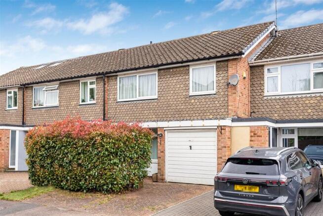 3 bed property, in St Michaels Close, £500,000