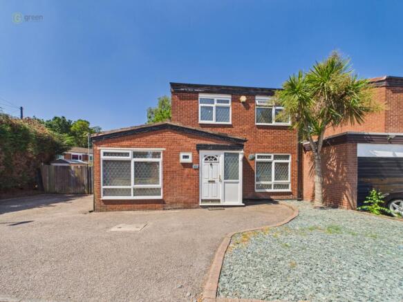 4 bed property, in Monks Kirby Road, £350,000