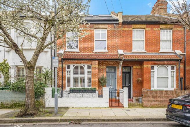 4 bed property, in Kinnoul Road, £1,500,000