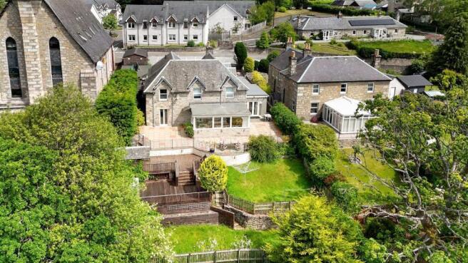 9 bed property, in Ardvane Bed and Breakfast, £720,000