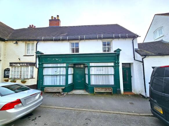 4 bed property, in 57 High Street, £365,000