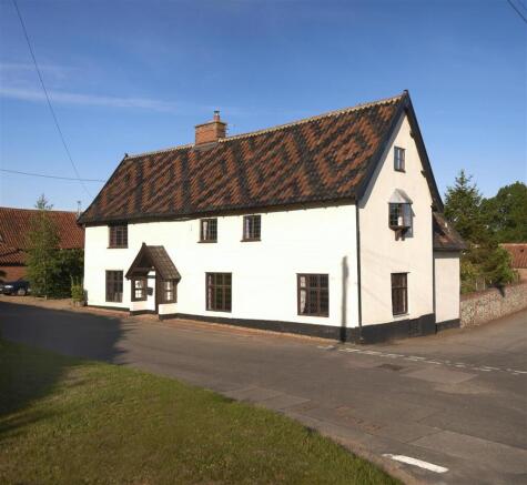 6 bed property, in Withersdale Road, £630,000