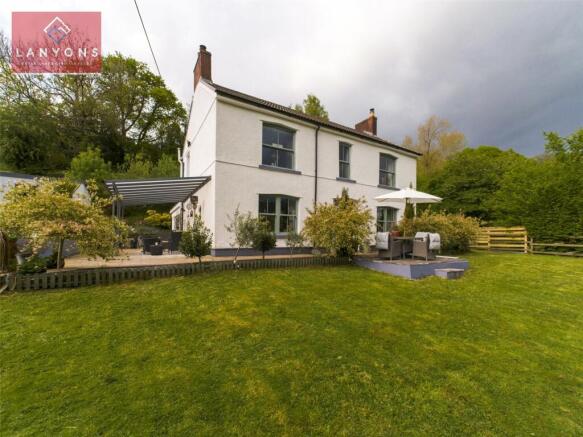 4 bed property, in Nythbran House, £649,995