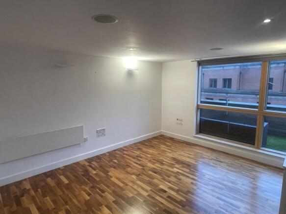 2 bed property, in Whitworth Street West, £340,000