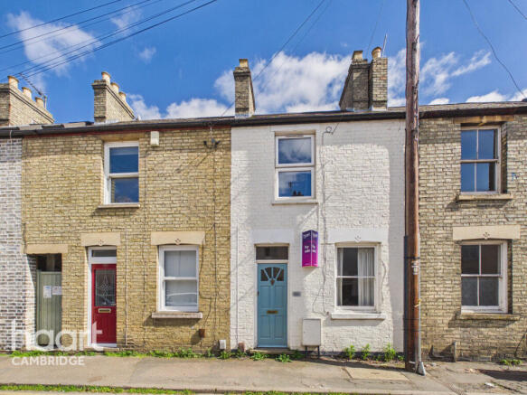 2 bed property, in York Street, £425,000