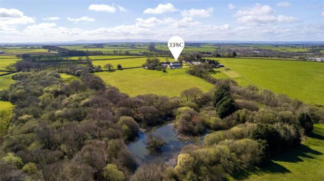 5 bed property, in Roborough, £1,250,000