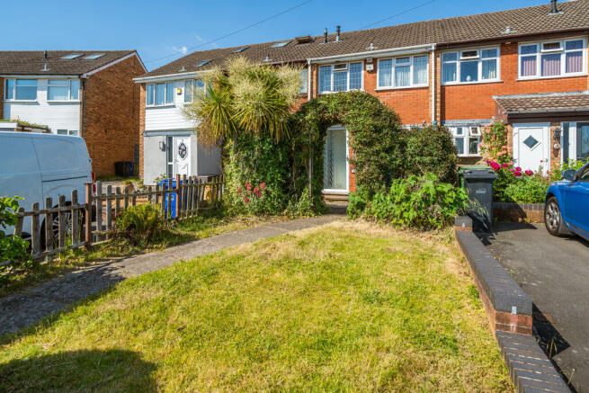 3 bed property, in Flavells Lane, £170,000