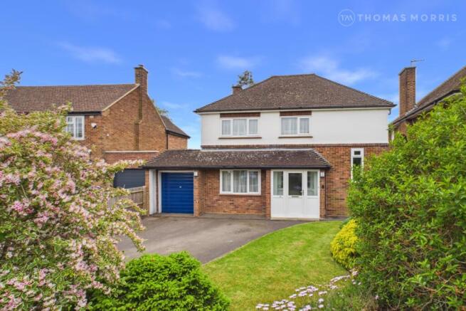 4 bed property, in Highfield, £775,000