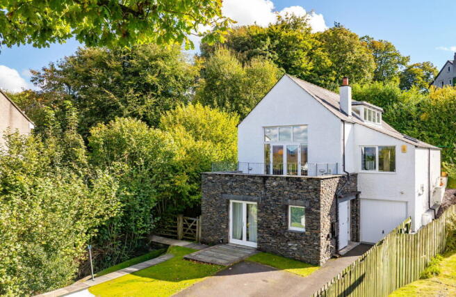 5 bed property, in Oak House, £1,100,000