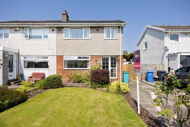 3 bed property, in Strathord Place, £175,000