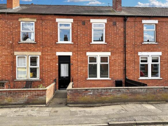 3 bed property, in Newton Street, £175,000